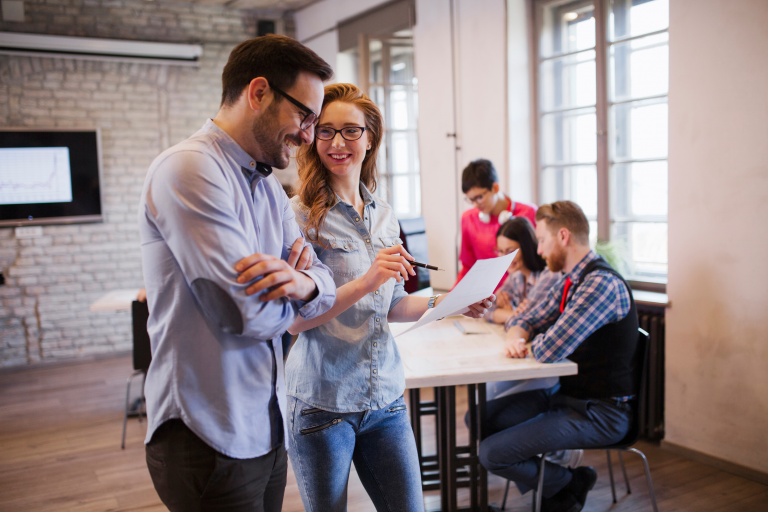 Collaborateurs en formation financée via le dispositif FNE-Formation